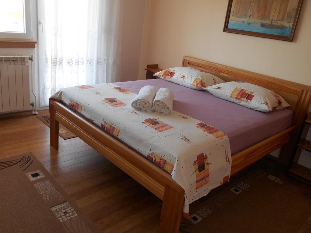 Apartments Bresan Trogir Habitación foto